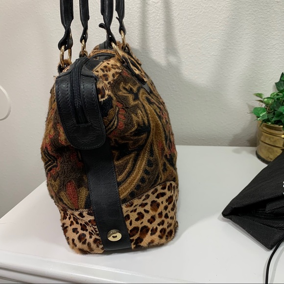 Clever Carriage Company Weekender Bag - Picture 4 of 12